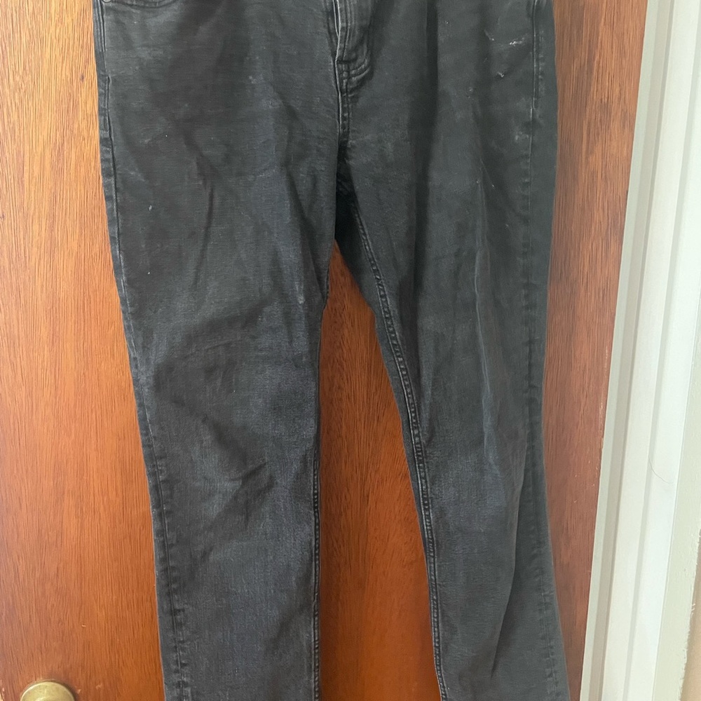 Old Navy Black jeans slightly worn 2yrs old